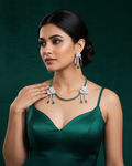 Emerald green necklace set lifestyle image